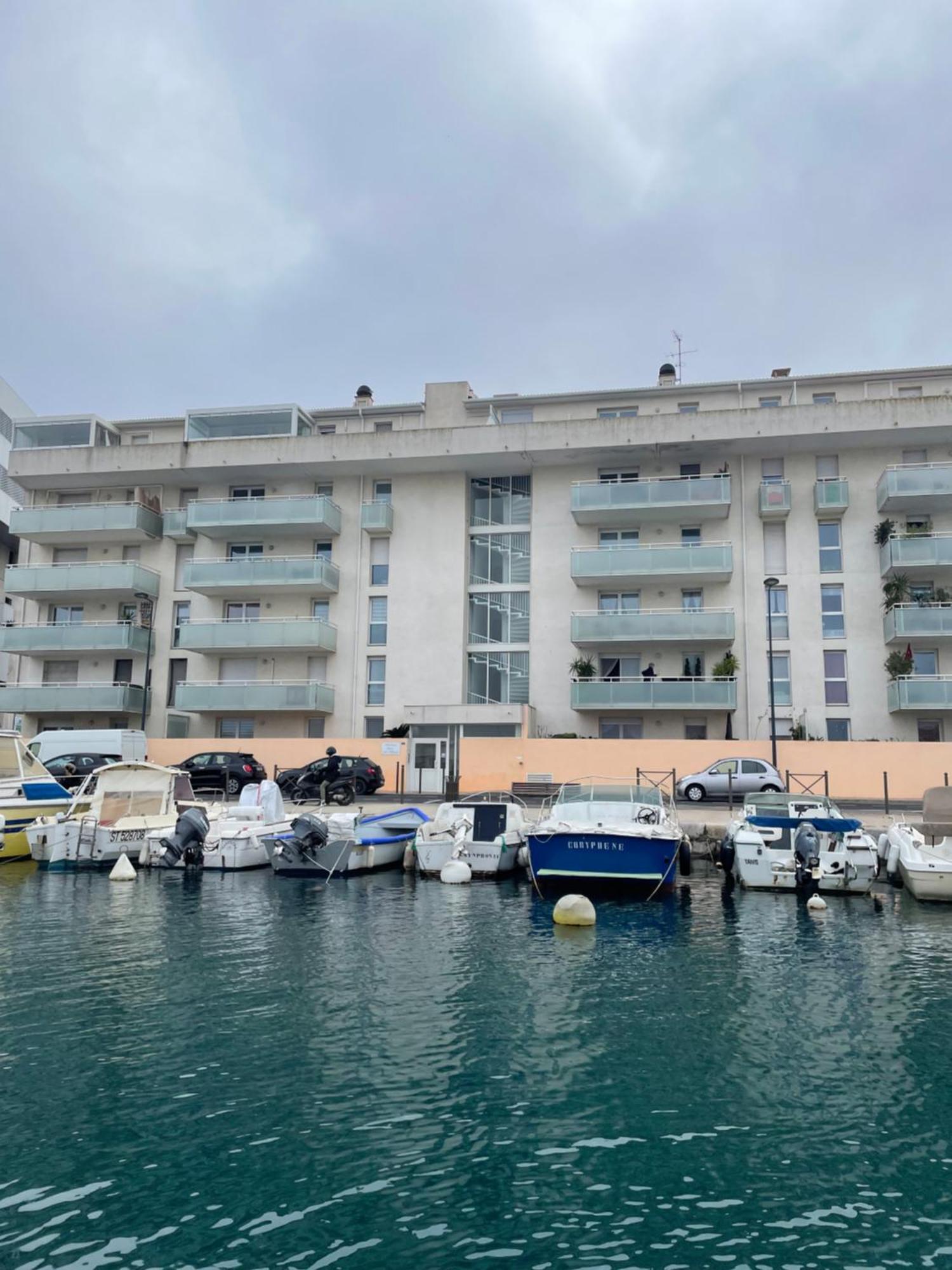 T2, Climatise, Wifi, Parking Et Piscine Prives Apartment